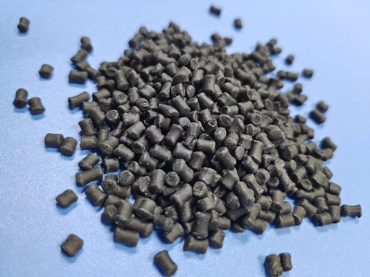 Multifunctional Black Masterbatch for Moisture Management and Color in Recycled Polyolefins